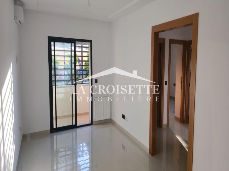 Appartement S+2 à La Soukra
